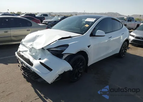 2021 Tesla Model Y из США, поврежденный, VIN 5YJYGDEE7MF295602